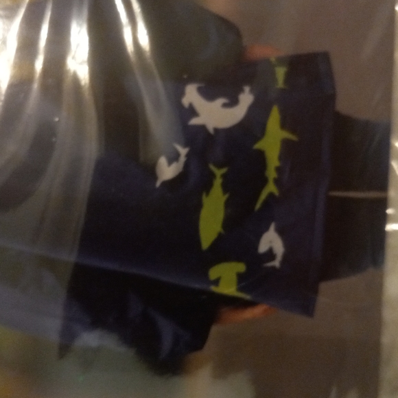 Lilly of New York 2T Shark Print Navy Blue Raincoat New - Picture 4 of 4